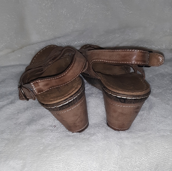 Cute and Comfortable sandals - Picture 4 of 7